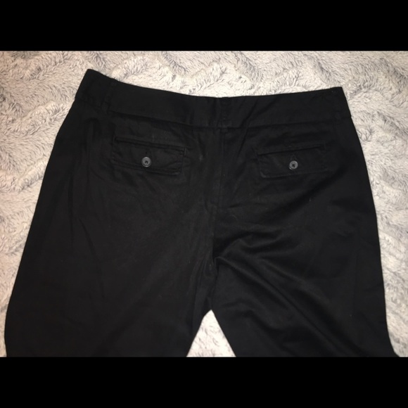 New York & Company Black Cropped Pants - Picture 5 of 5
